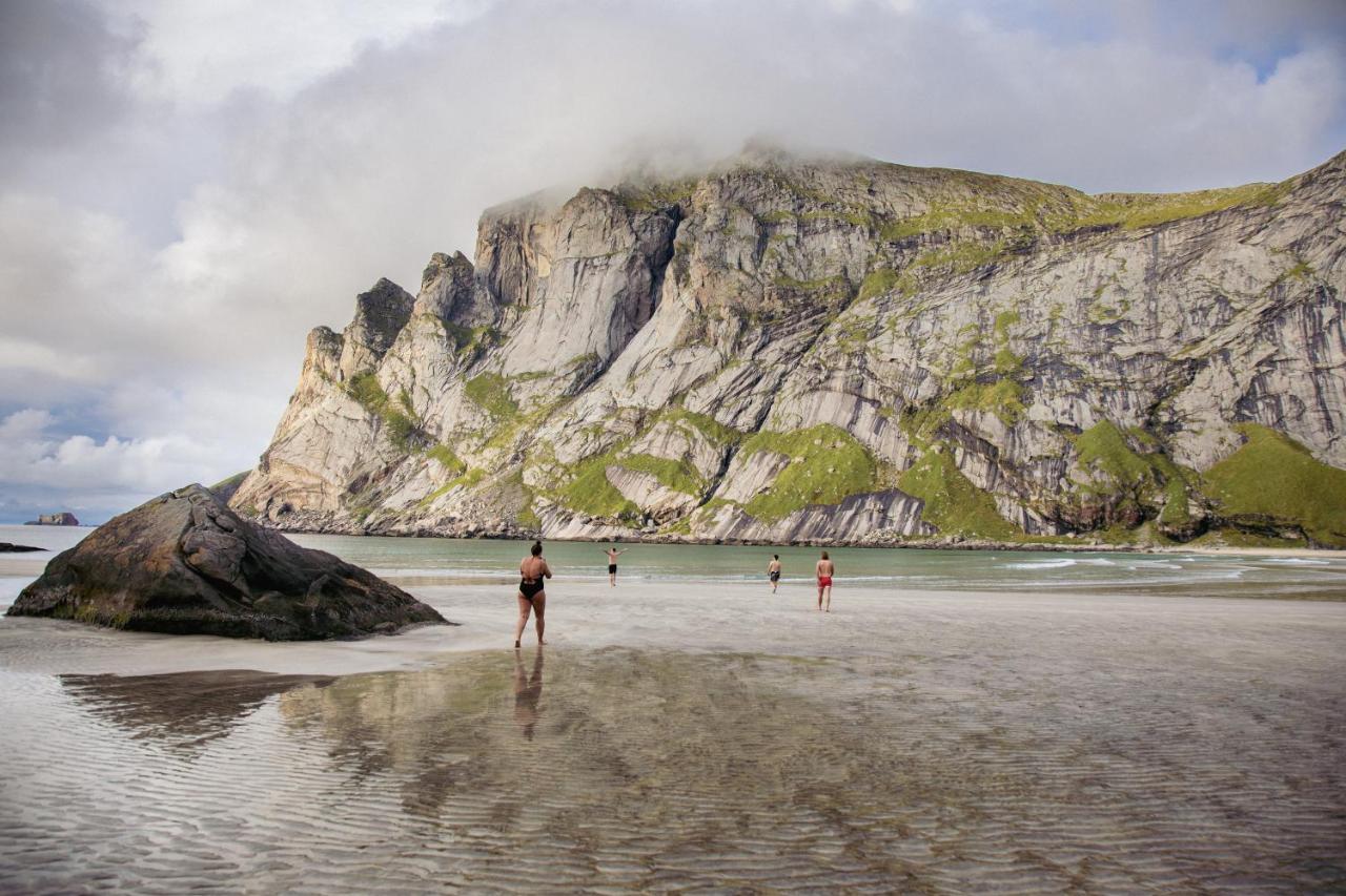 Lofoten Planet Basecamp Villa Sørvågen Екстериор снимка