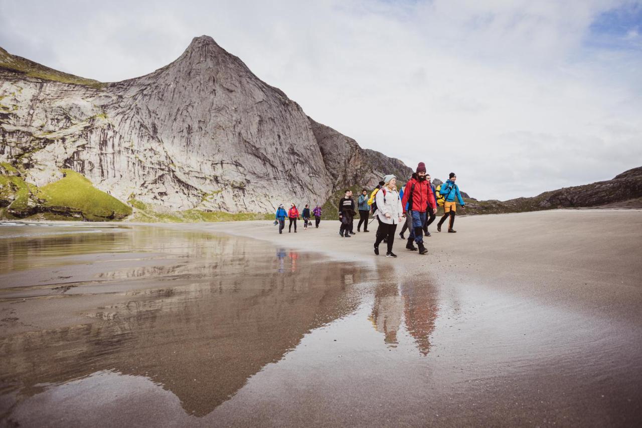 Lofoten Planet Basecamp Villa Sørvågen Екстериор снимка