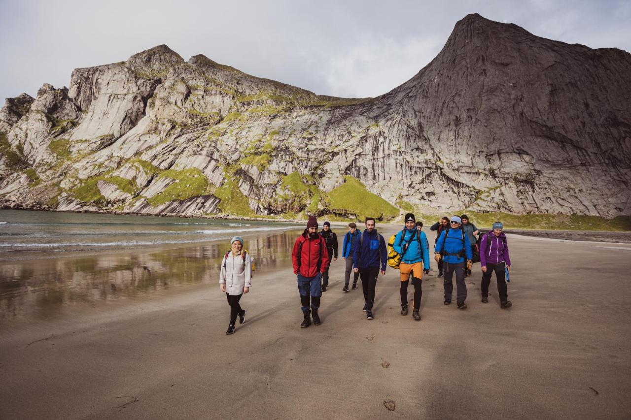 Lofoten Planet Basecamp Villa Sørvågen Екстериор снимка