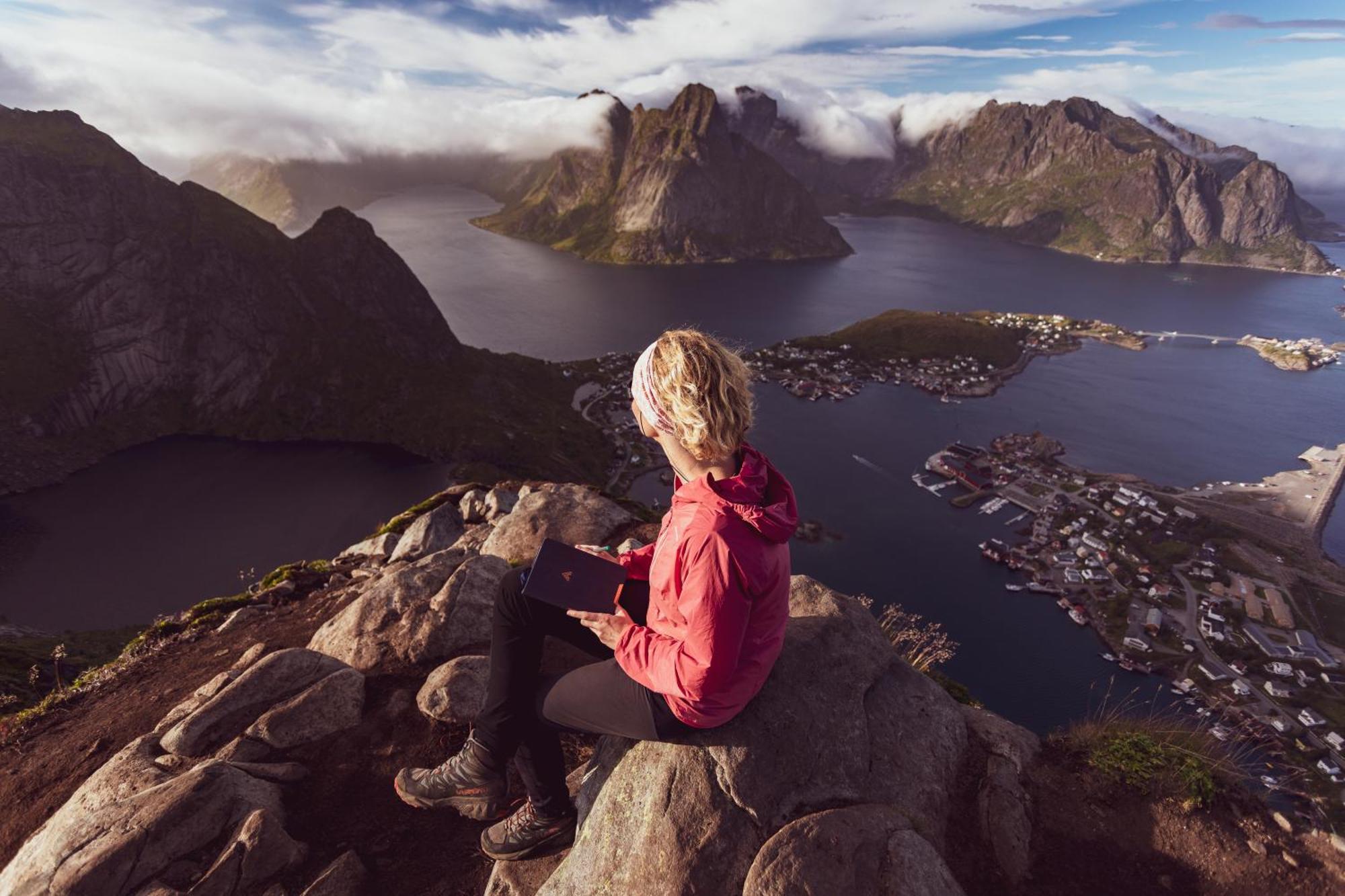 Lofoten Planet Basecamp Villa Sørvågen Екстериор снимка